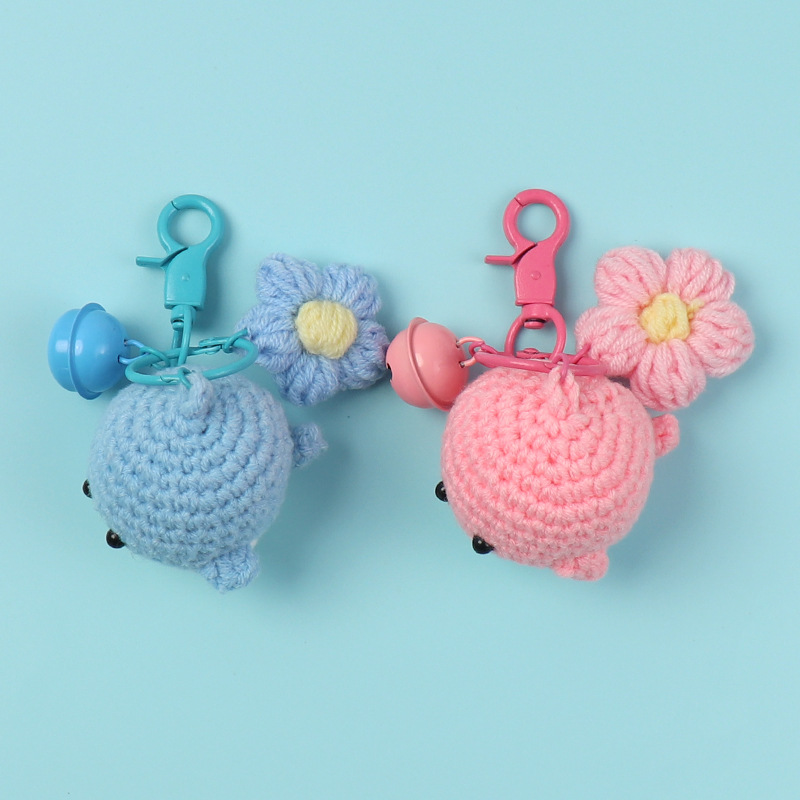 baleia amigurumi chaveiro
