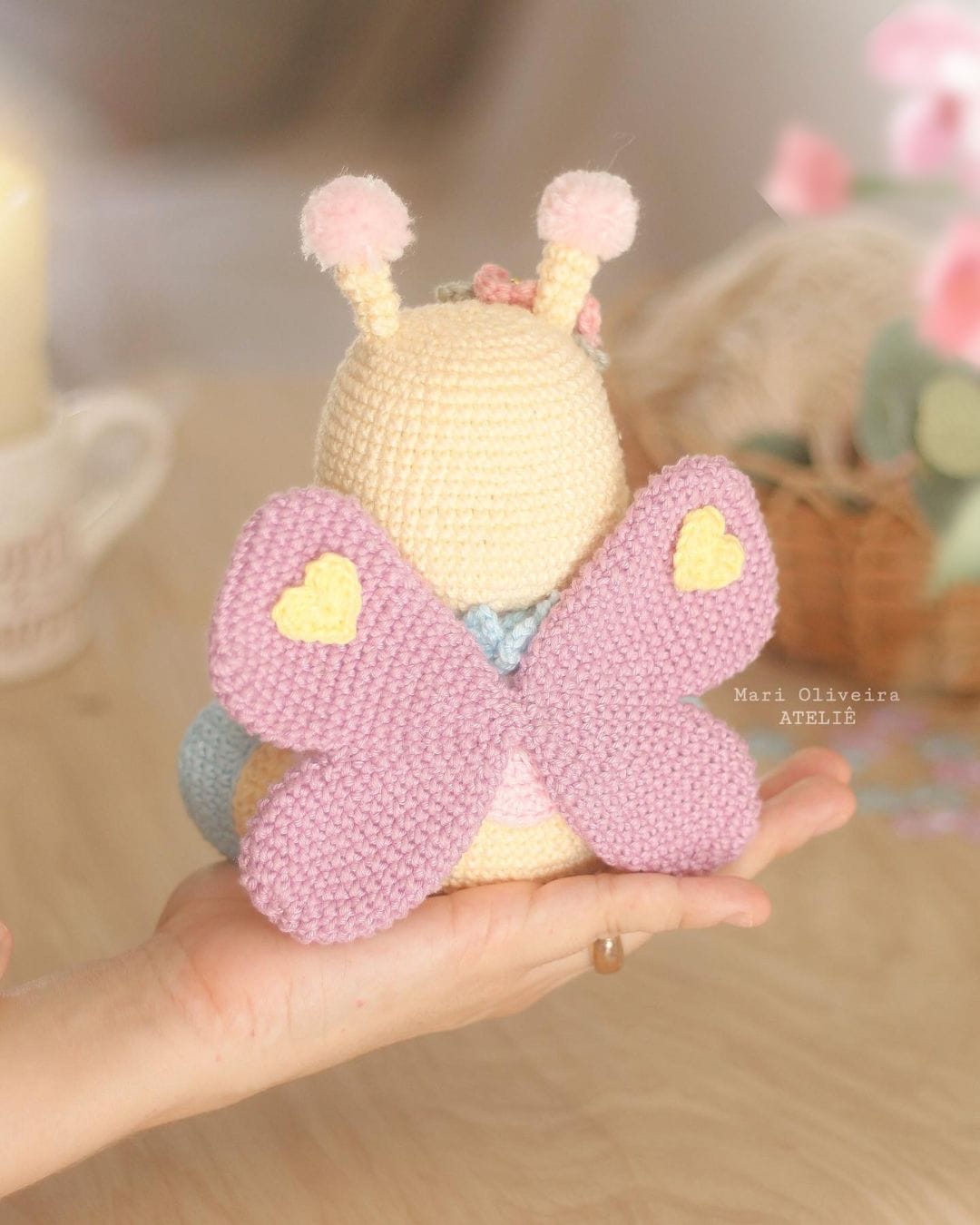 borboleta amigurumi chaveiro