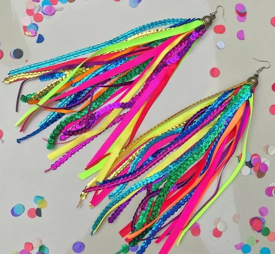 brincos de paetê carnaval