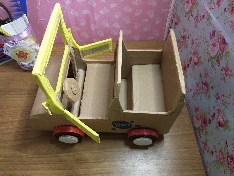 diy brinquedo com papelão