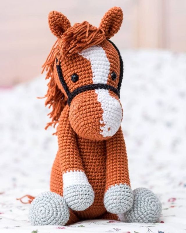 cavalinho de crochê