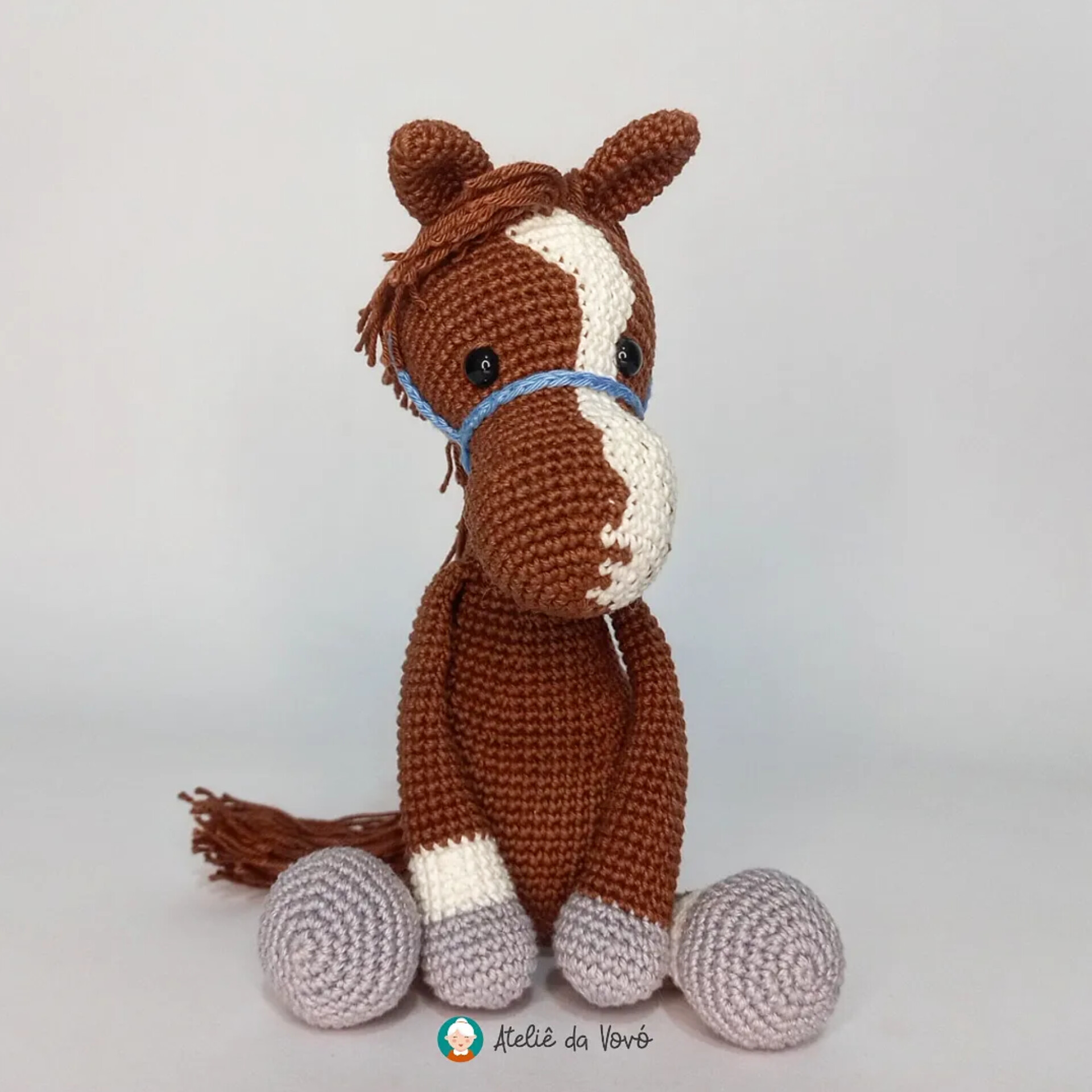 cavalo amigurumi personalizado
