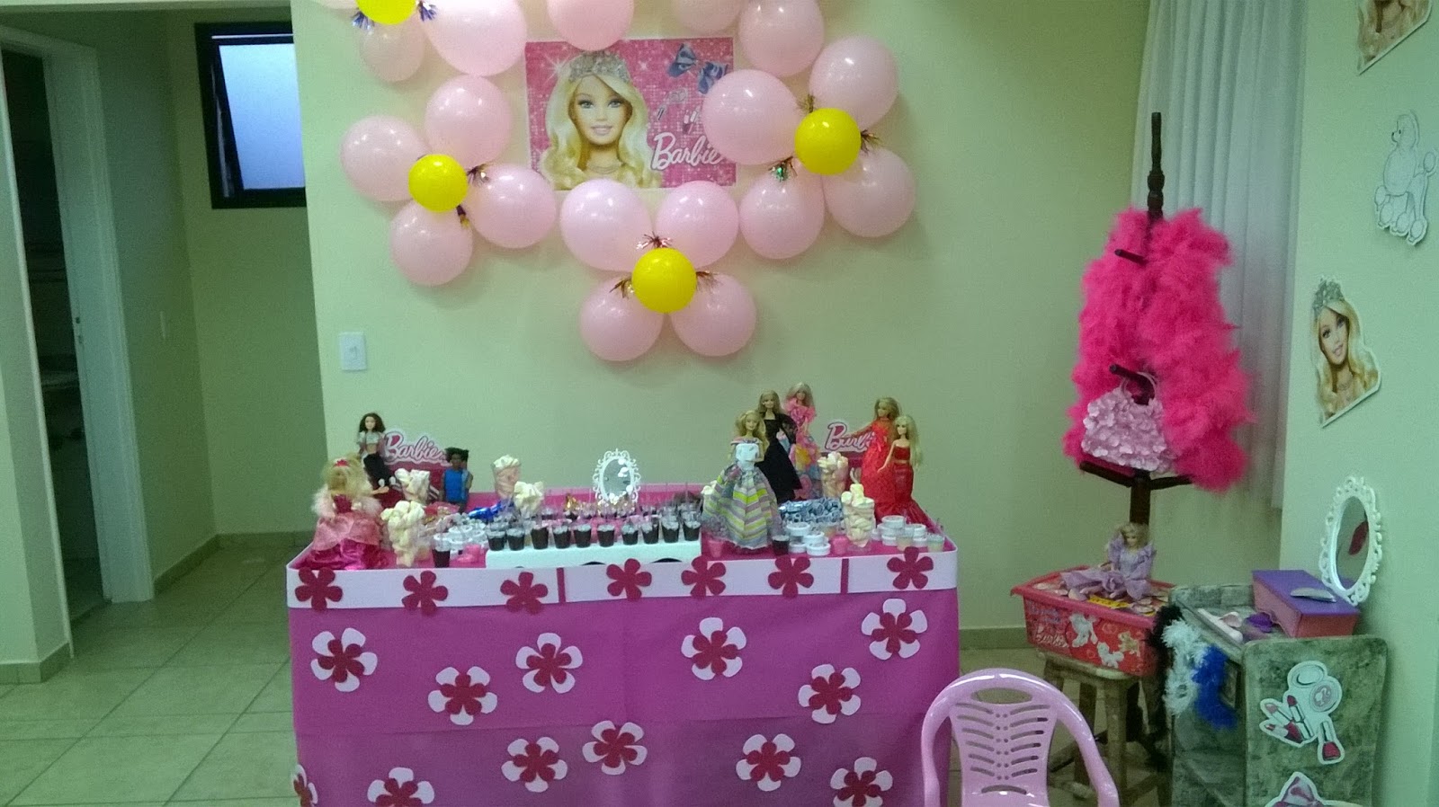 ideias baratas festa barbie