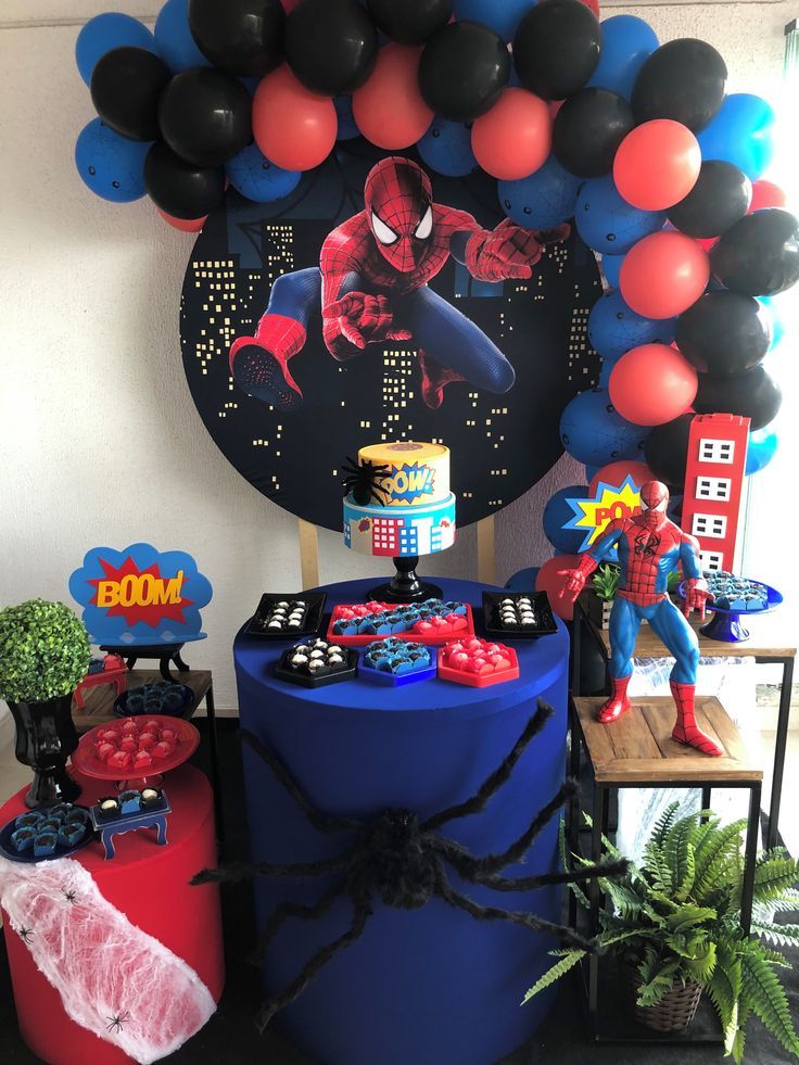 decoração homem aranha barata