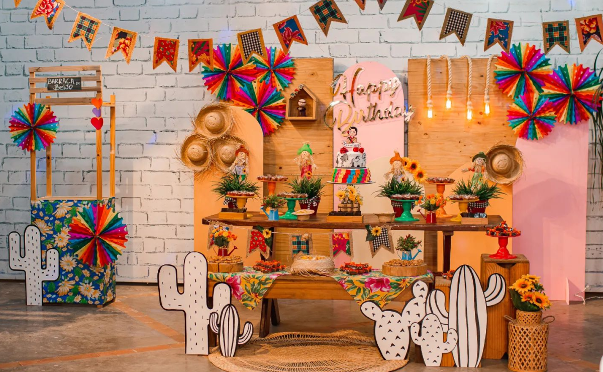 decoração junina barata