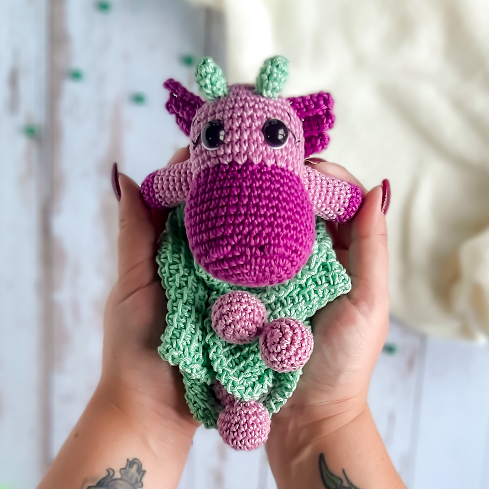 dragão amigurumi grande