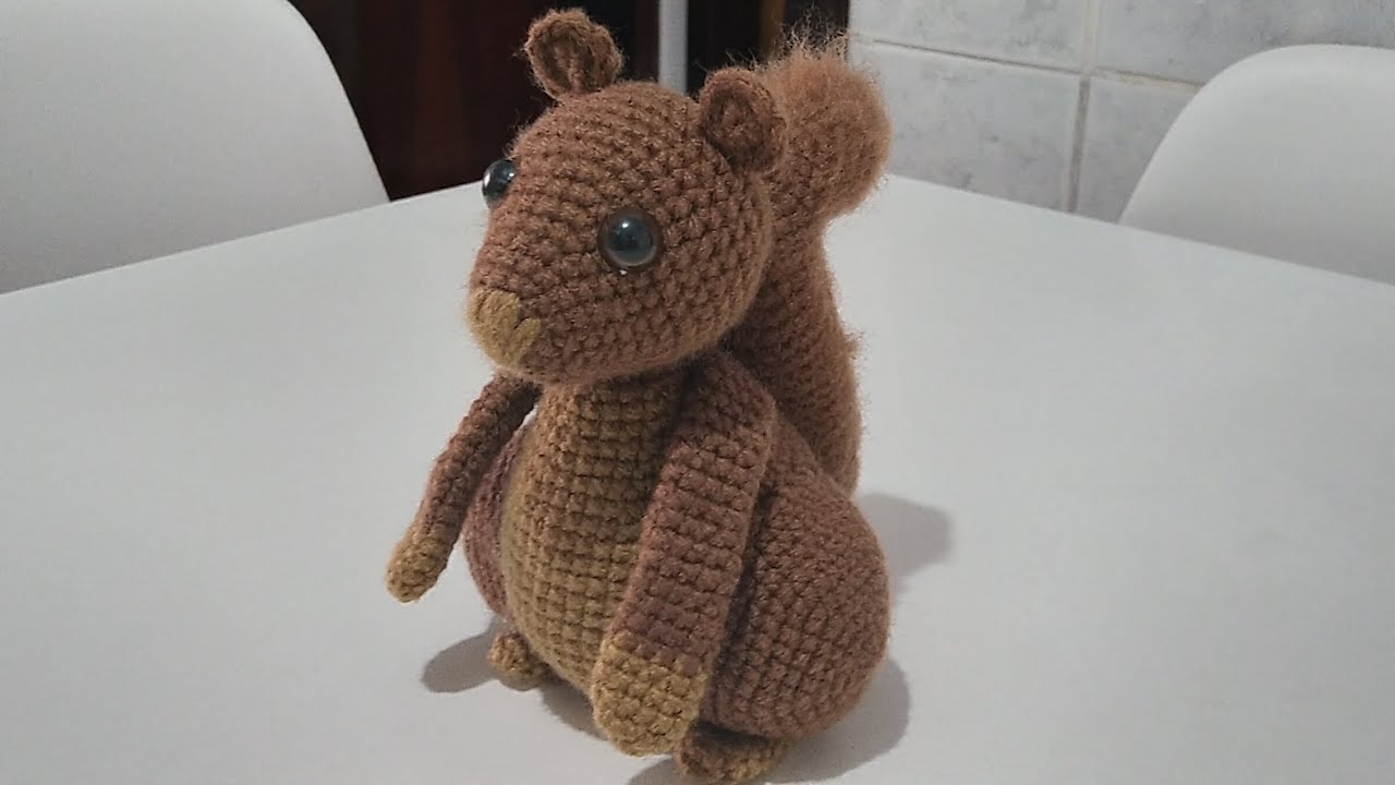 esquilo amigurumi receita