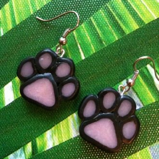 como fazer brincos de biscuit