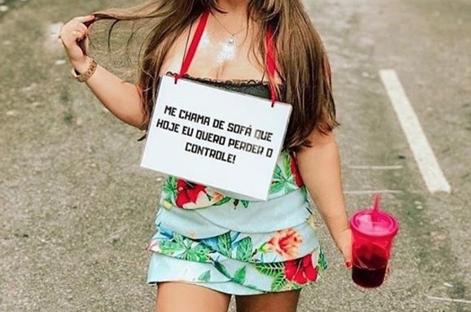 plaquinha de carnaval engraçada 2026