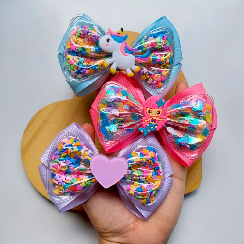 laço de cabelo infantil criativo