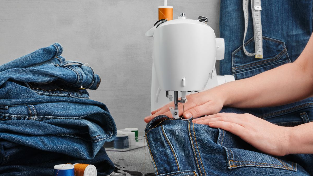 mini máquina costura jeans funciona