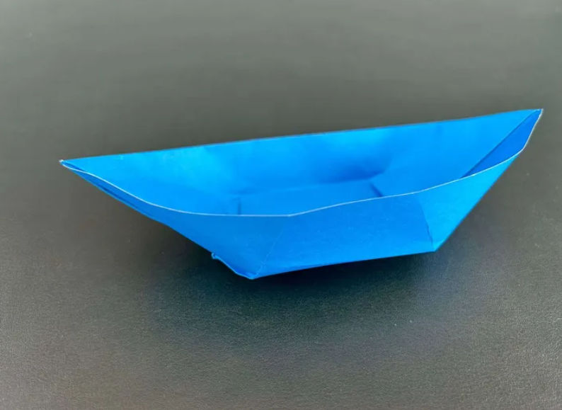 papel para origami barco