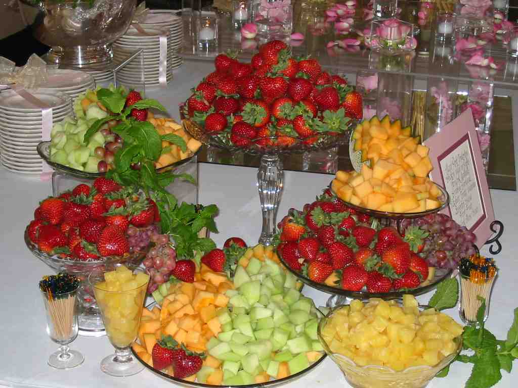 tábua de frutas para festa de virada