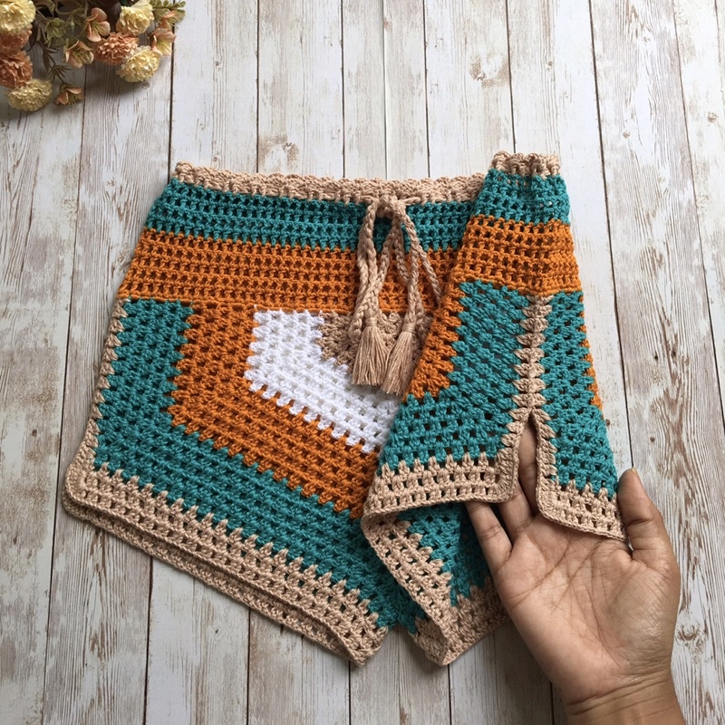 customização de short jeans com crochê