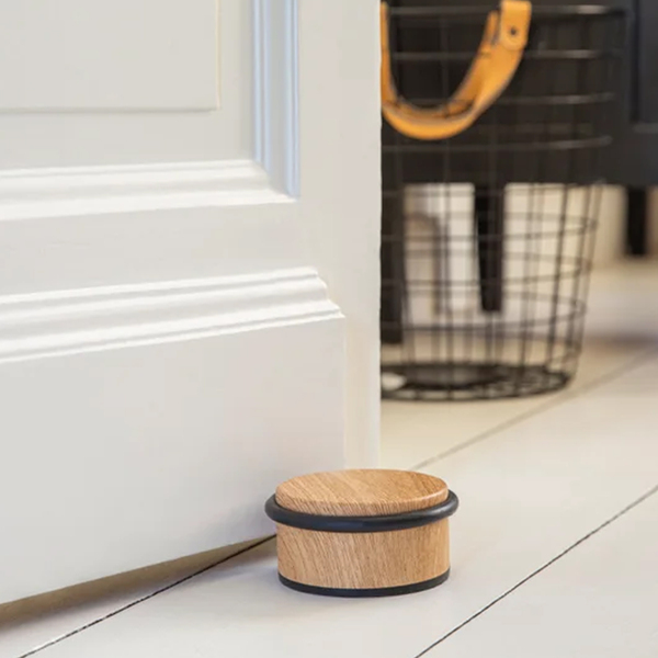 peso de porta escandinavo