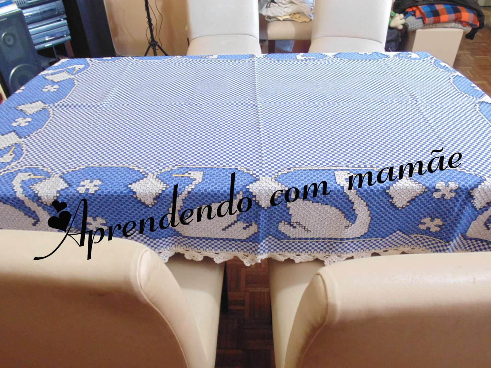 bordado em tecido quadriculado pdf