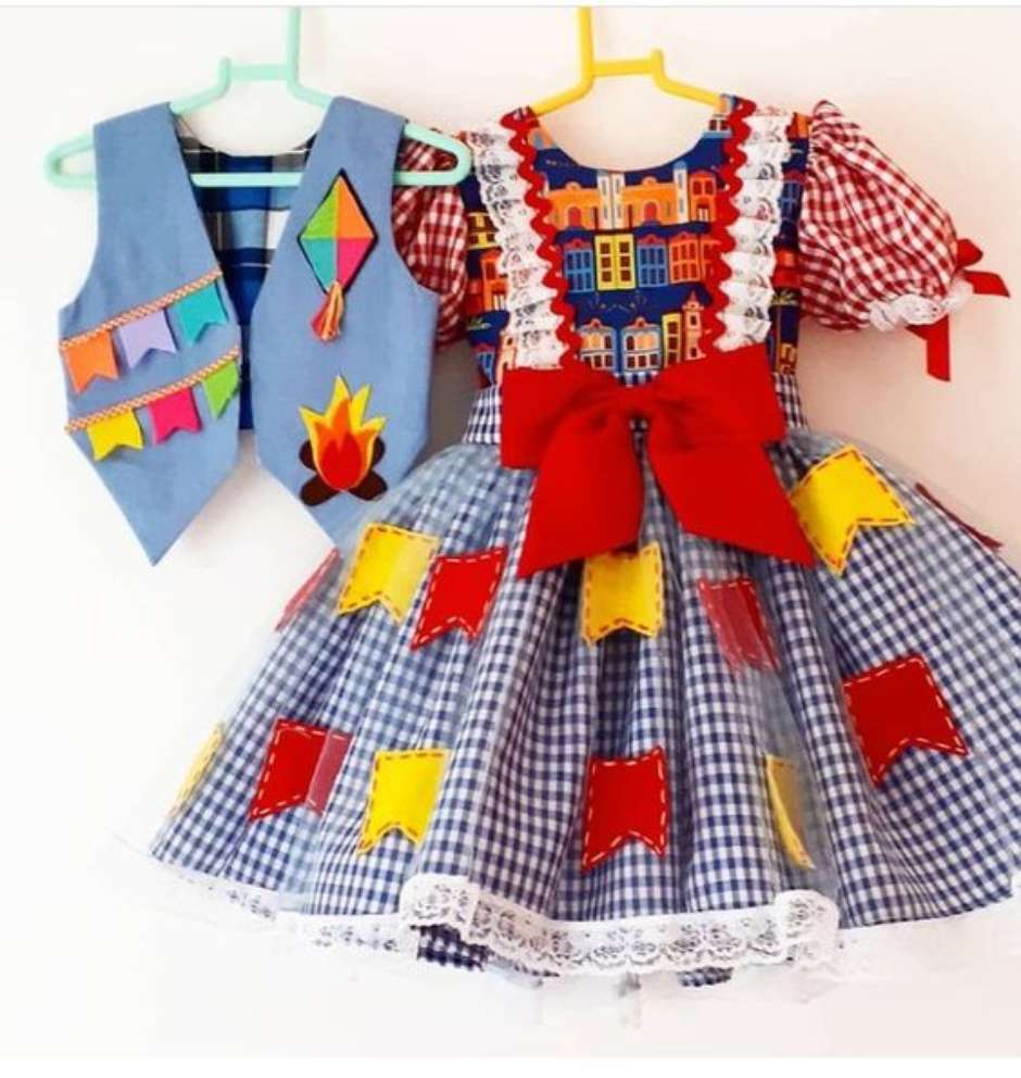 ideias de roupa junina para menino improvisada