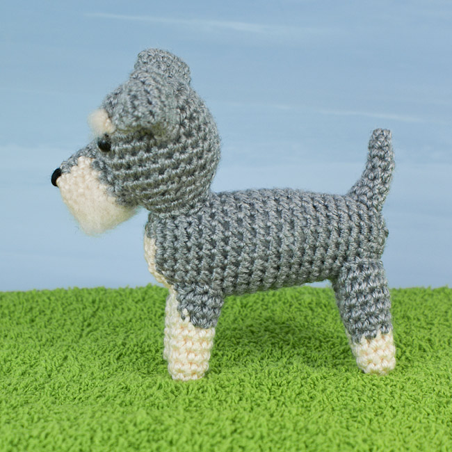 Schnauzer amigurumi barba