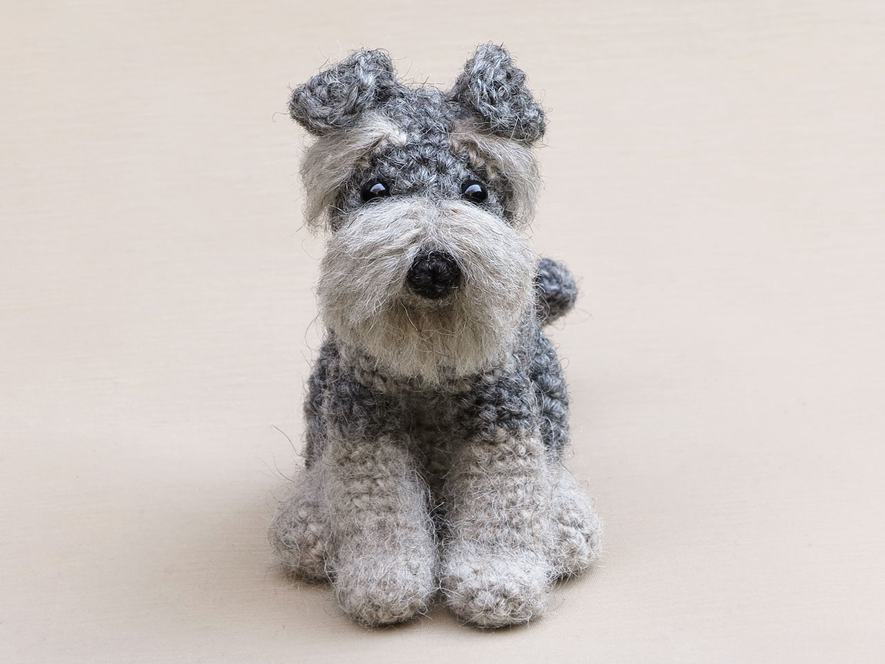 boneco Schnauzer