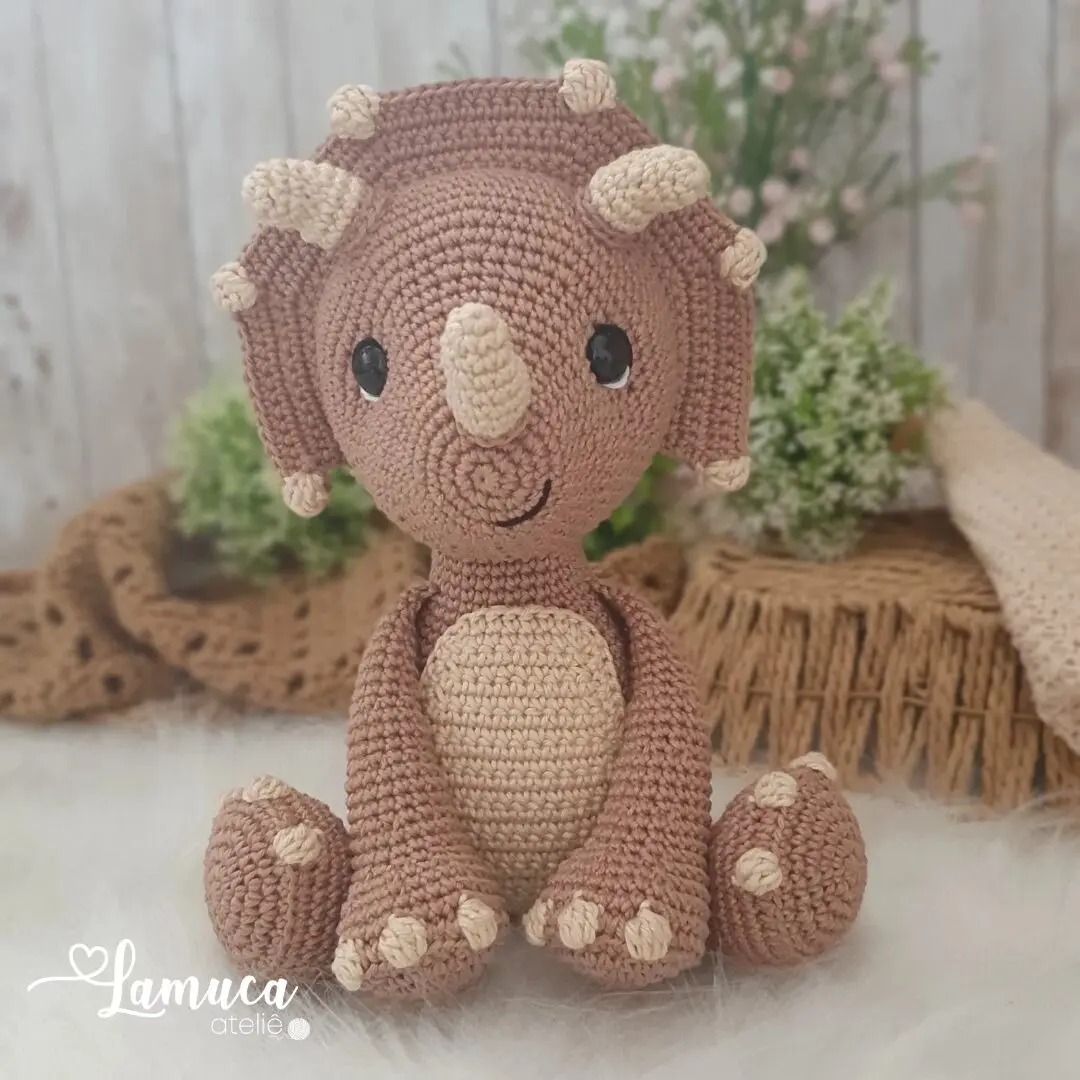 triceratops amigurumi kit