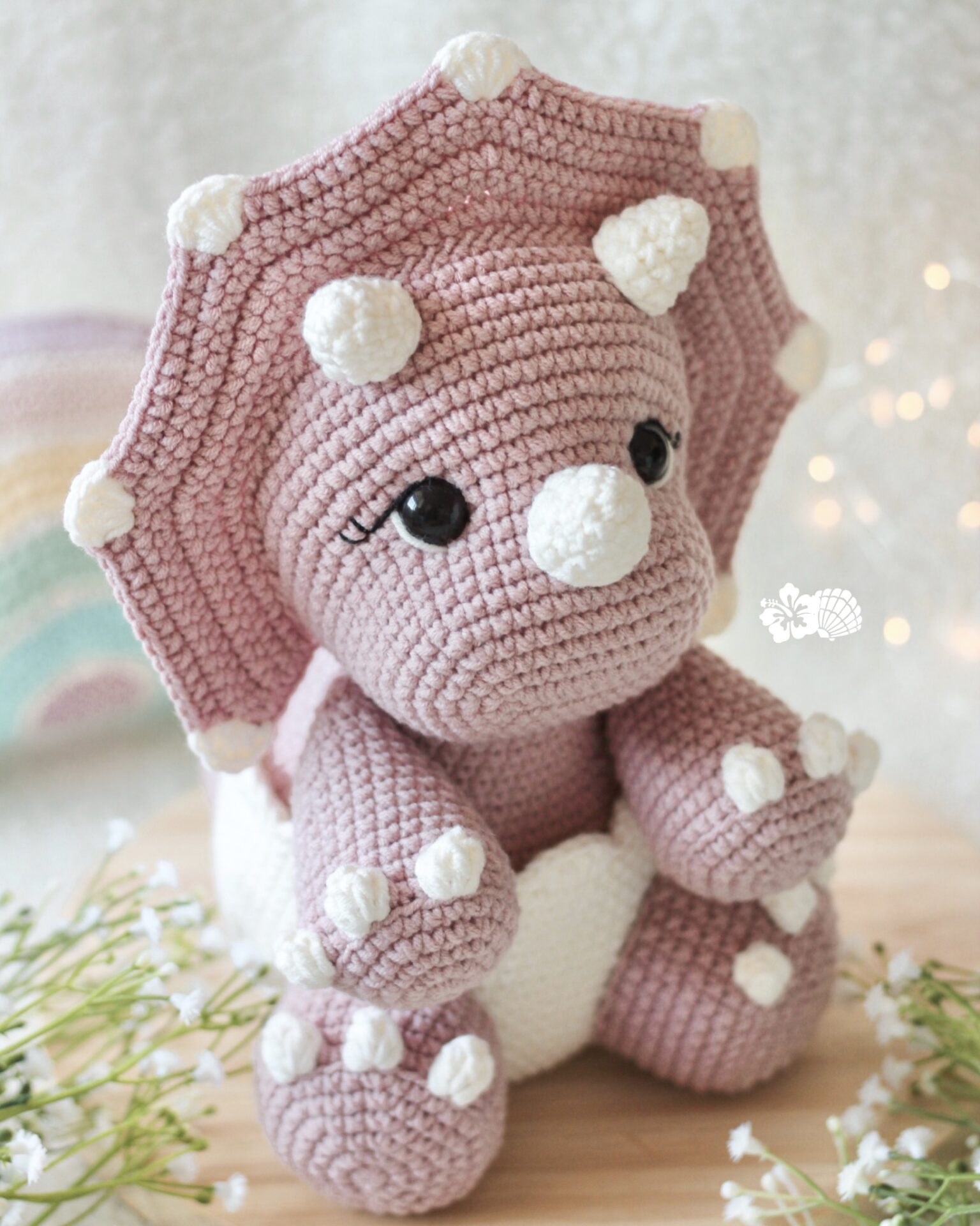 amigurumi triceratops grátis
