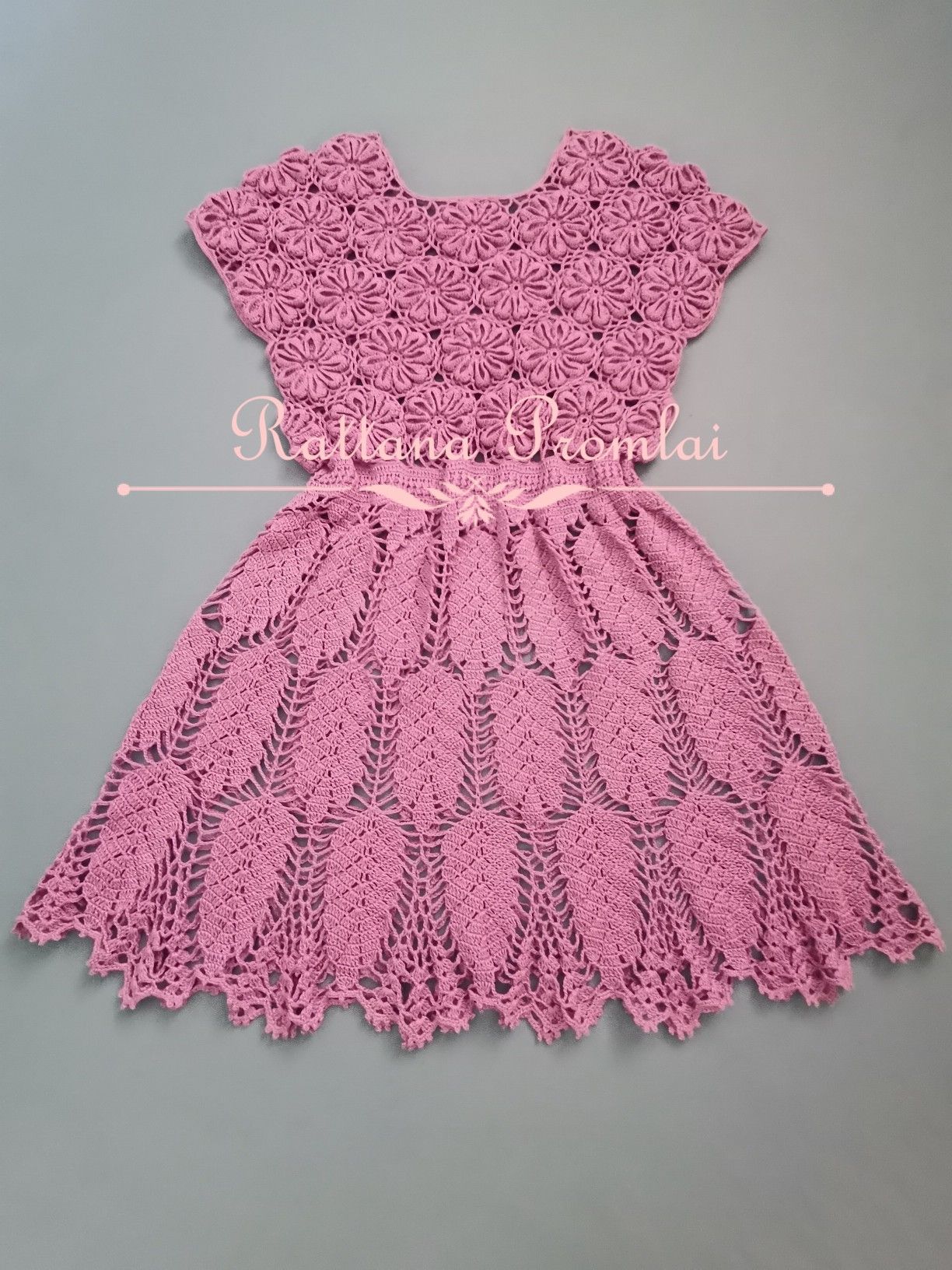 vestido artesanal rosa infantil